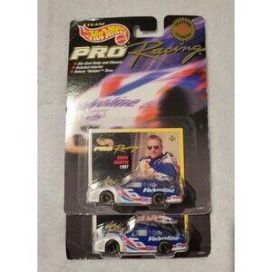 Hot Wheels Pro Racing #6 Mark Martin Hot Wheels with Collector Card 1997